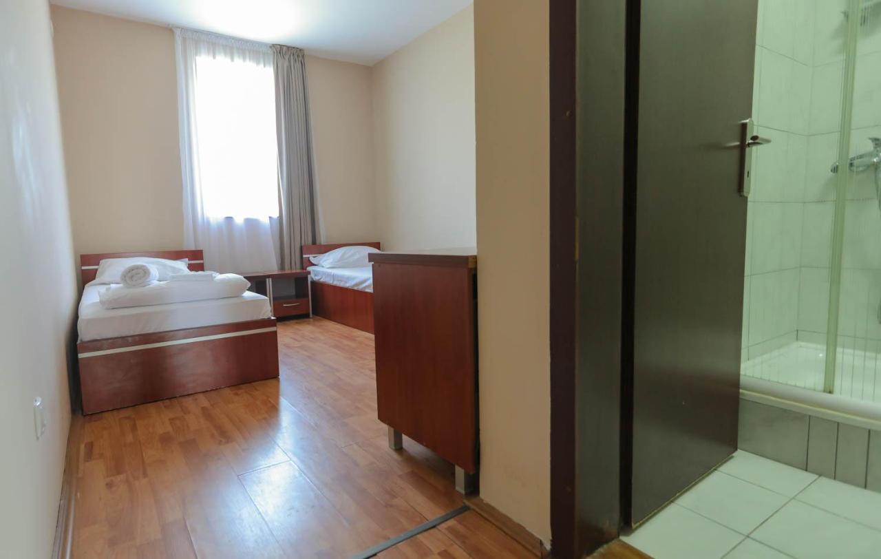 ベオグラード Restoran Bsk Bed & Breakfast エクステリア 写真